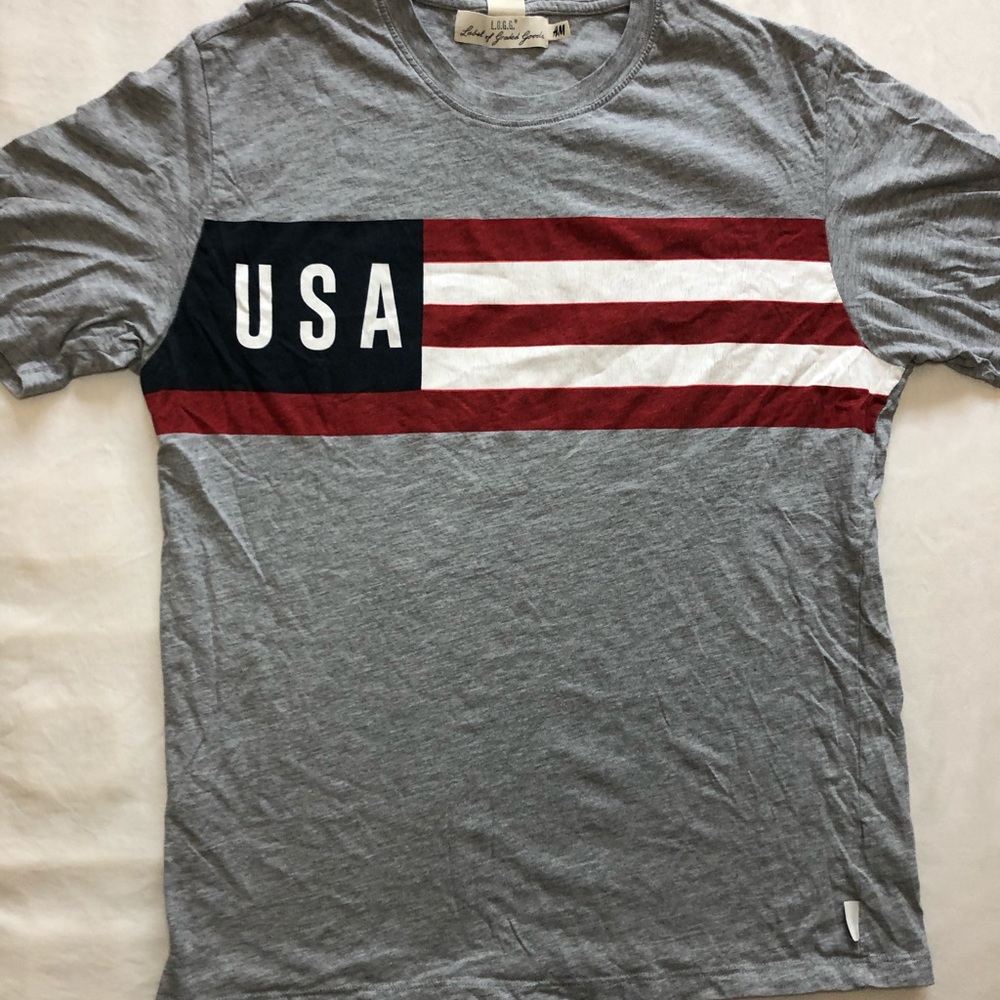 H&M label of graded goods USA t-shirt